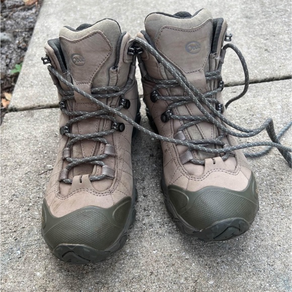 Womens Oboz Bridger Mid waterproof hiking boots 8.5 - boots run small - Picture 1 of 4